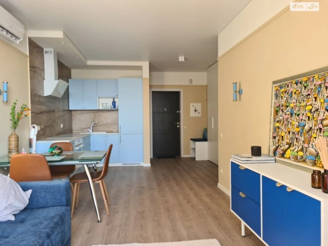 Long-Term Rental Apartment, Podilsky