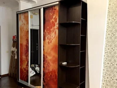 Rent 1-bedroom apartment 63 m² on the 18/25 floor