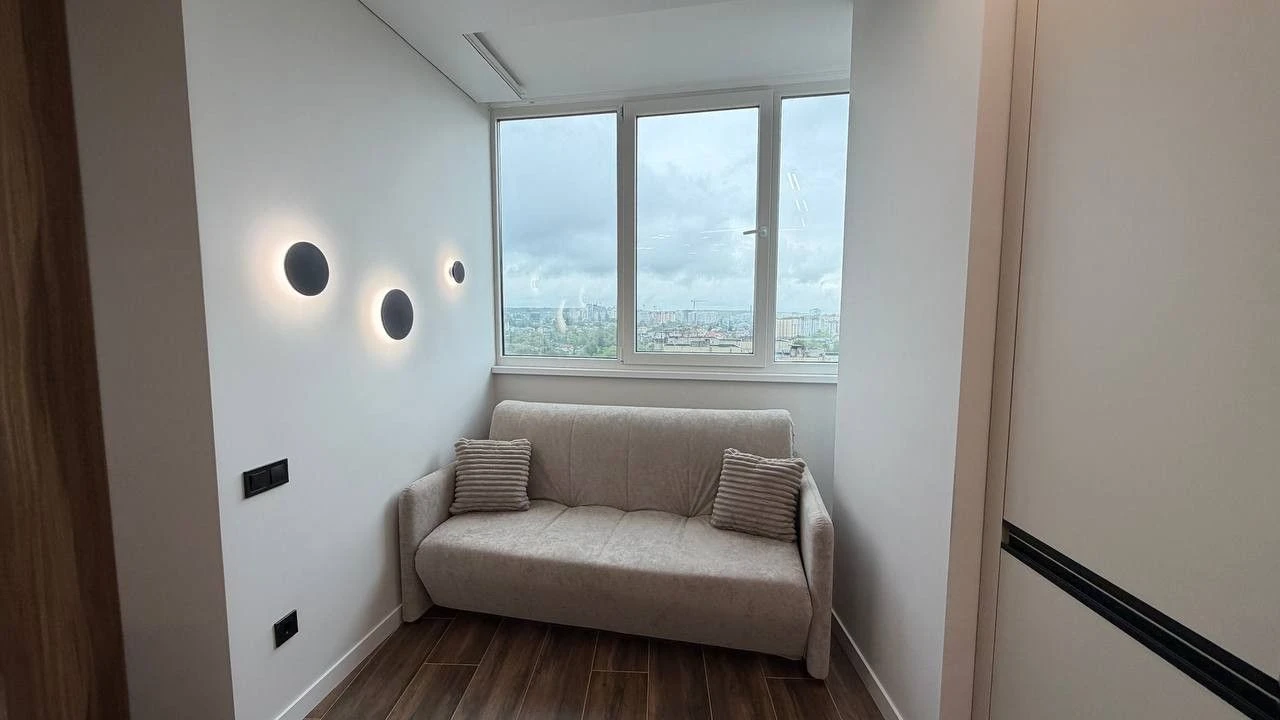 Sale of a 1-bedroom apartment on Бережанська street / apartment for sale