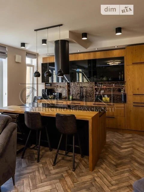For sale 2-room apartment 86 sq. m. on Regeneratorna St. 4 • ID 347