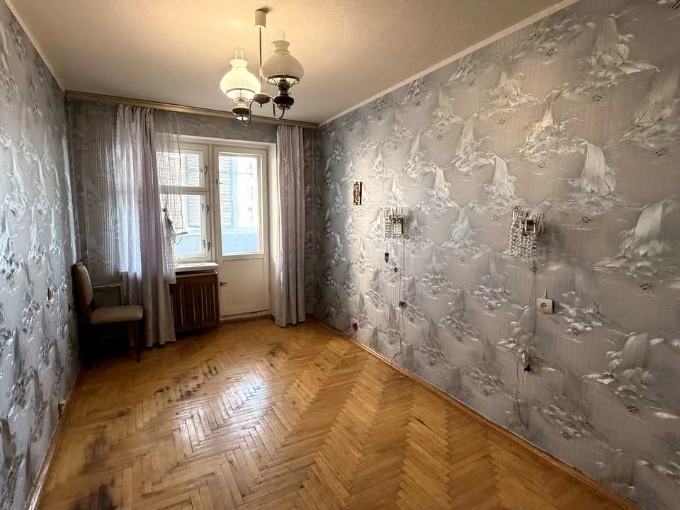 Квартира. Киев, улица Симиренка