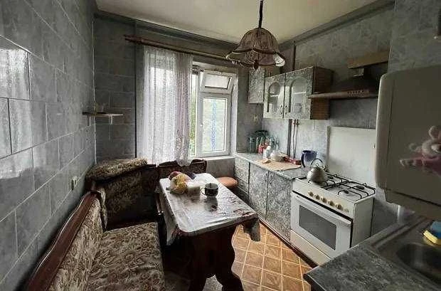 Продам 2-комн квартиру на Таирова, Академика Королёва.