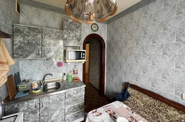Продам 2-комн квартиру на Таирова, Академика Королёва.