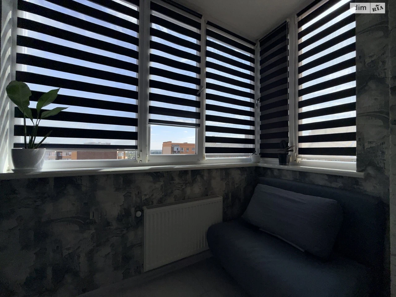 Apartment for Sale: Old Town