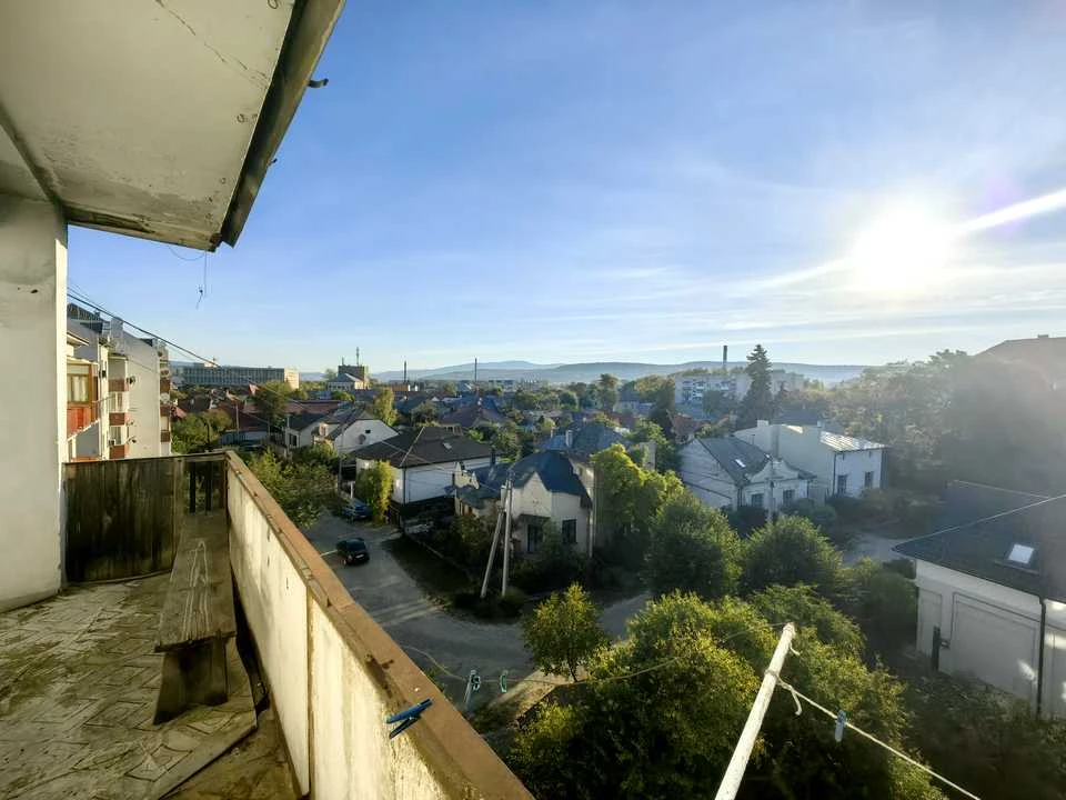 Apartment. Uzhgorod, Adolfy Dobrianskyi Street
