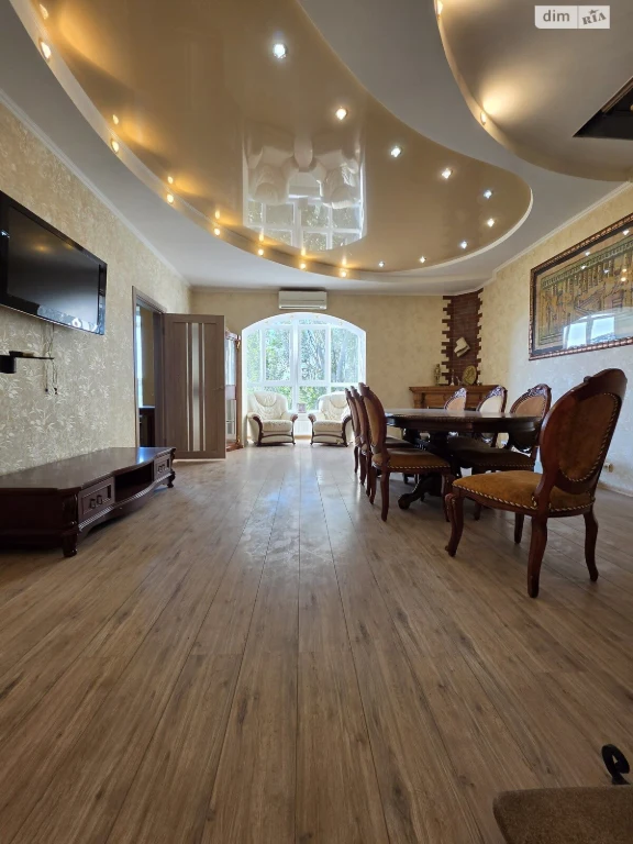 Sale: Apartment in Zatorsky District
