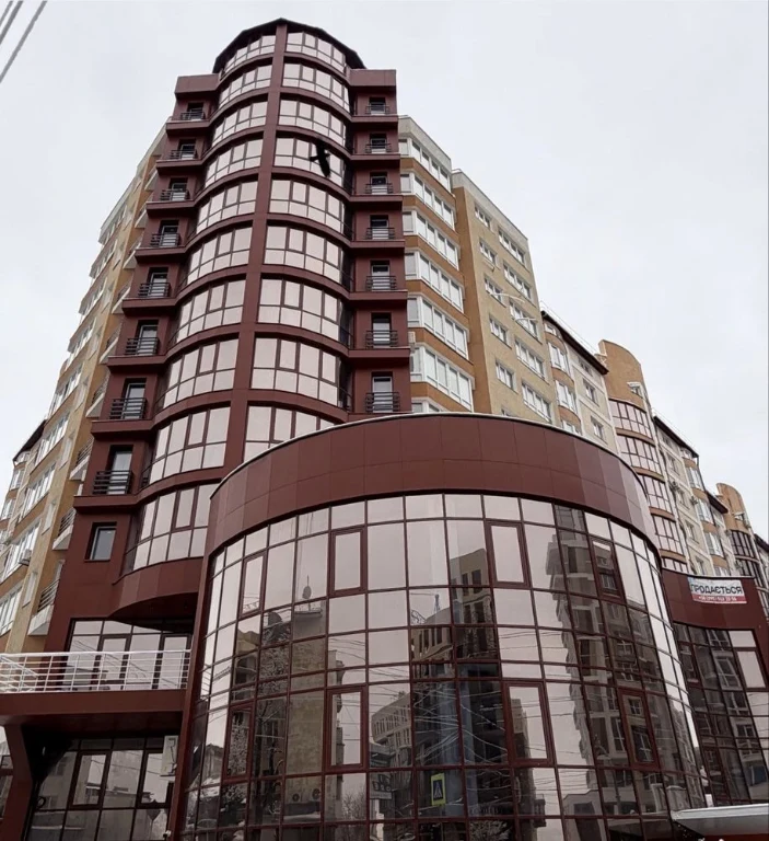 Great Offer! 3-room apartment from BК ЧернівціЖитлоБуд