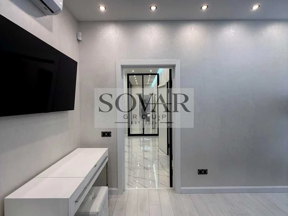 Apartment. John McKenna Street, Kyiv