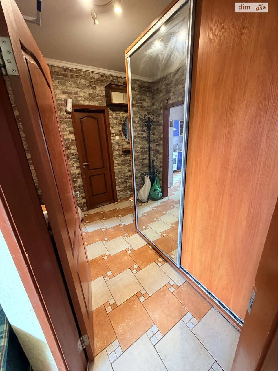 Long-Term Rental Apartment, Poznyak