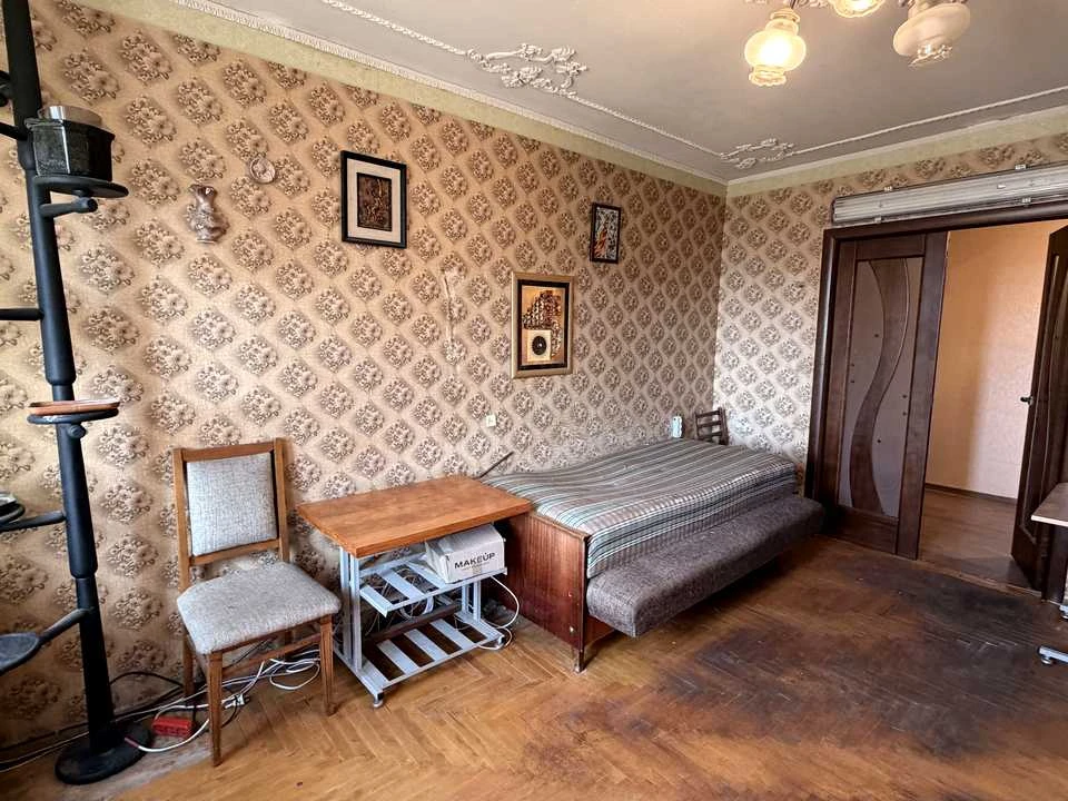 Квартира. Киев, ул. Симиренка