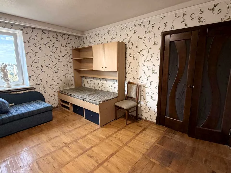 Квартира. Киев, ул. Симиренка