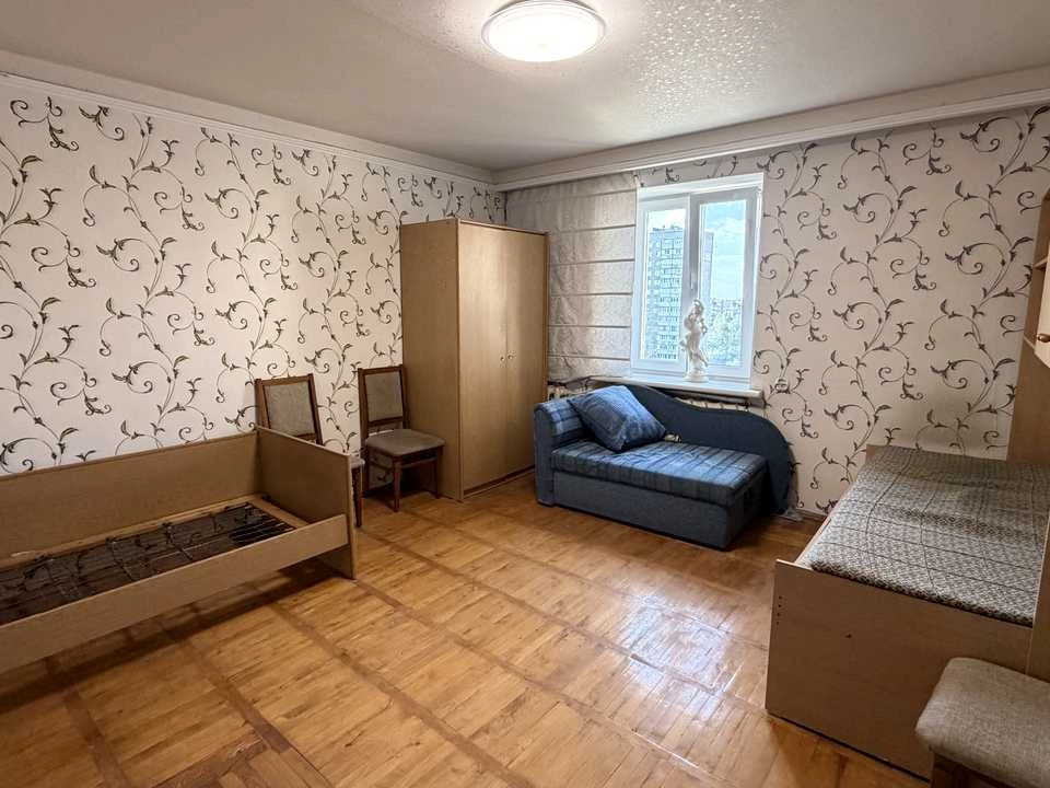 Квартира. Киев, ул. Симиренка