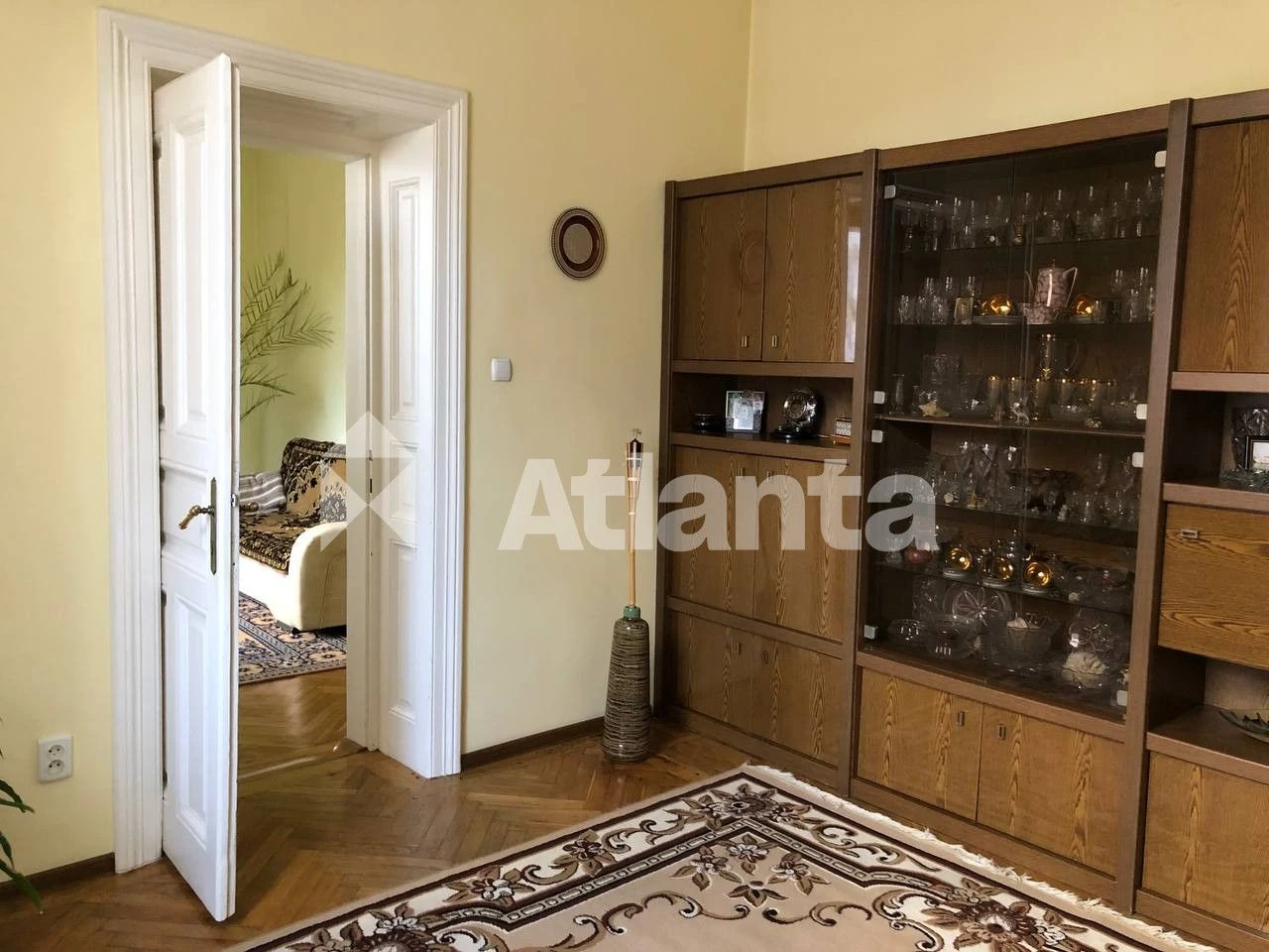 Sale of a spacious apartment on Lychakivska Street