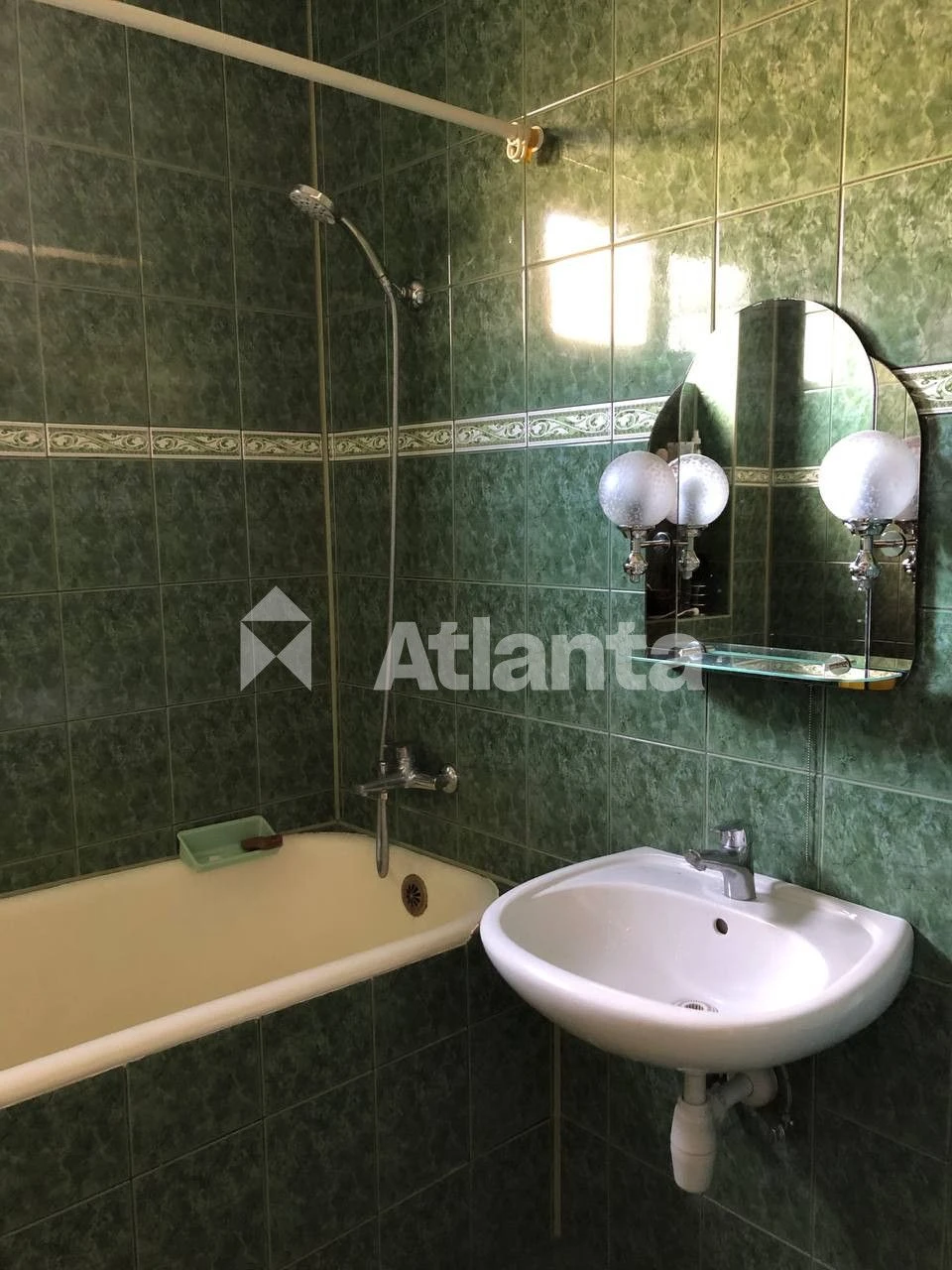 Sale of a spacious apartment on Lychakivska Street