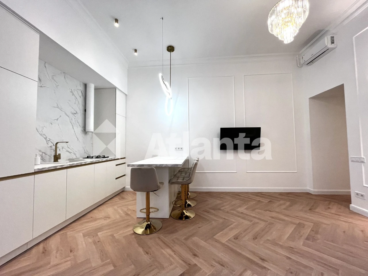 Sale of an apartment with custom interior in the center of Austria