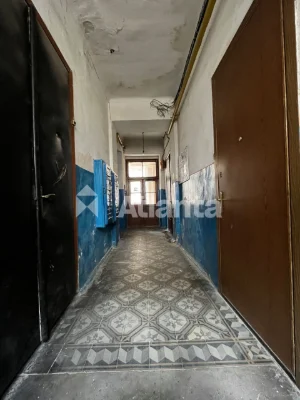 Sale of a 3-room apartment on Kotlary Street, 1st floor.