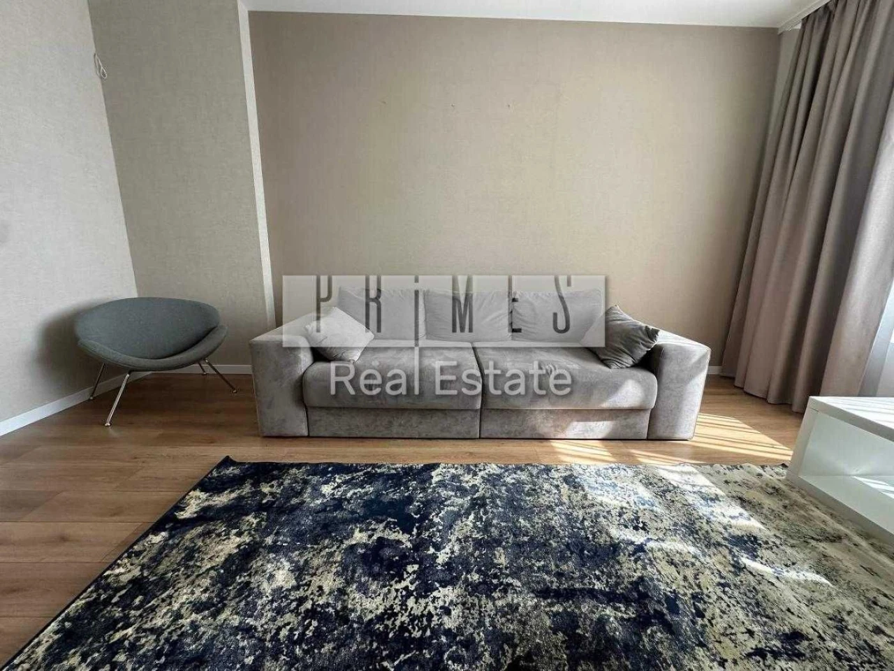 Предлагается продажа 2-комнатной квартиры площадью 82 м² в престижном ЖК «Новопечерские Липки»