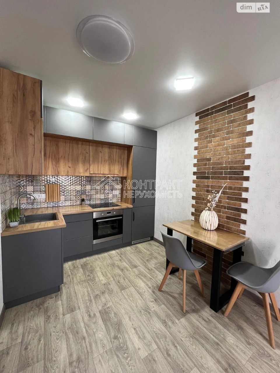 Long-Term Rental: Cozy 2-Bedroom Apartment in "Raduzhnyi" Residential Complex