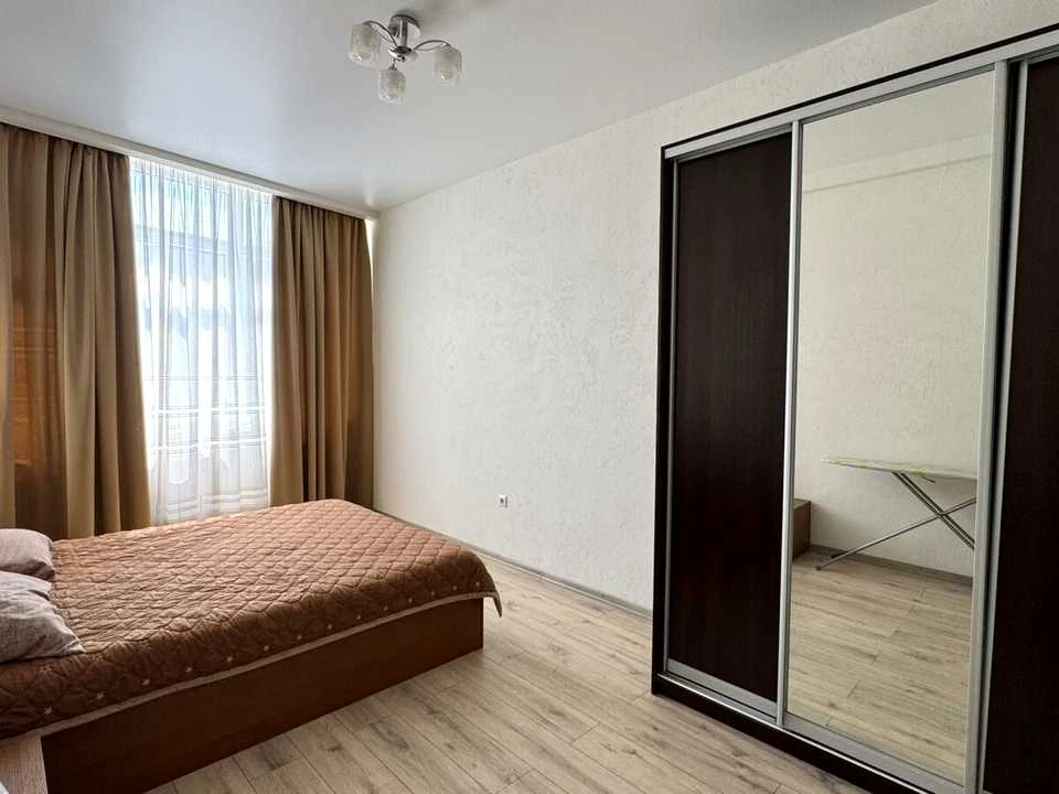 Apartment. Odesa, Nebesnoy Сотні Avenue