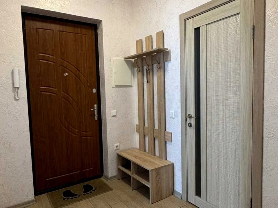Apartment. Odesa, Nebesnoy Сотні Avenue
