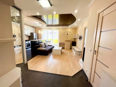 Apartment. Pasichna St.
