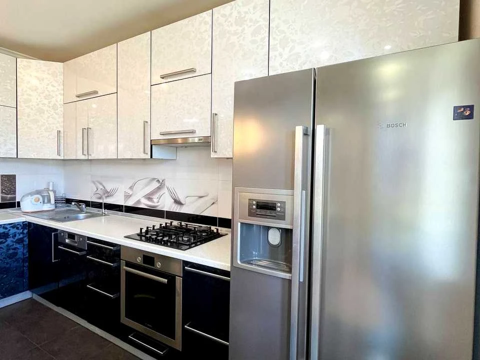 Apartment. Pasichna St.