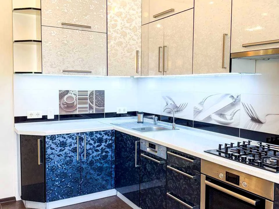 Apartment. Pasichna St.
