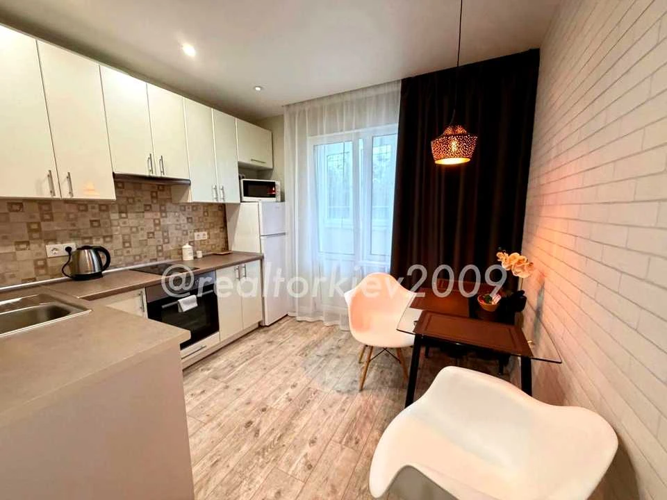 Apartment. Boris Hmyri Street, Kyiv