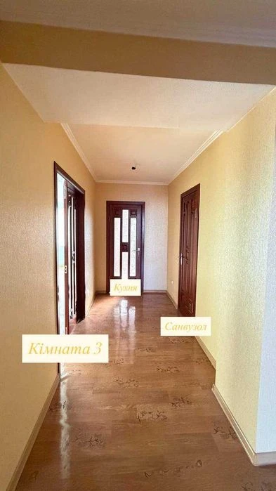 Продаж 3-кімнатної квартири в центрі Черкас, район Казбет