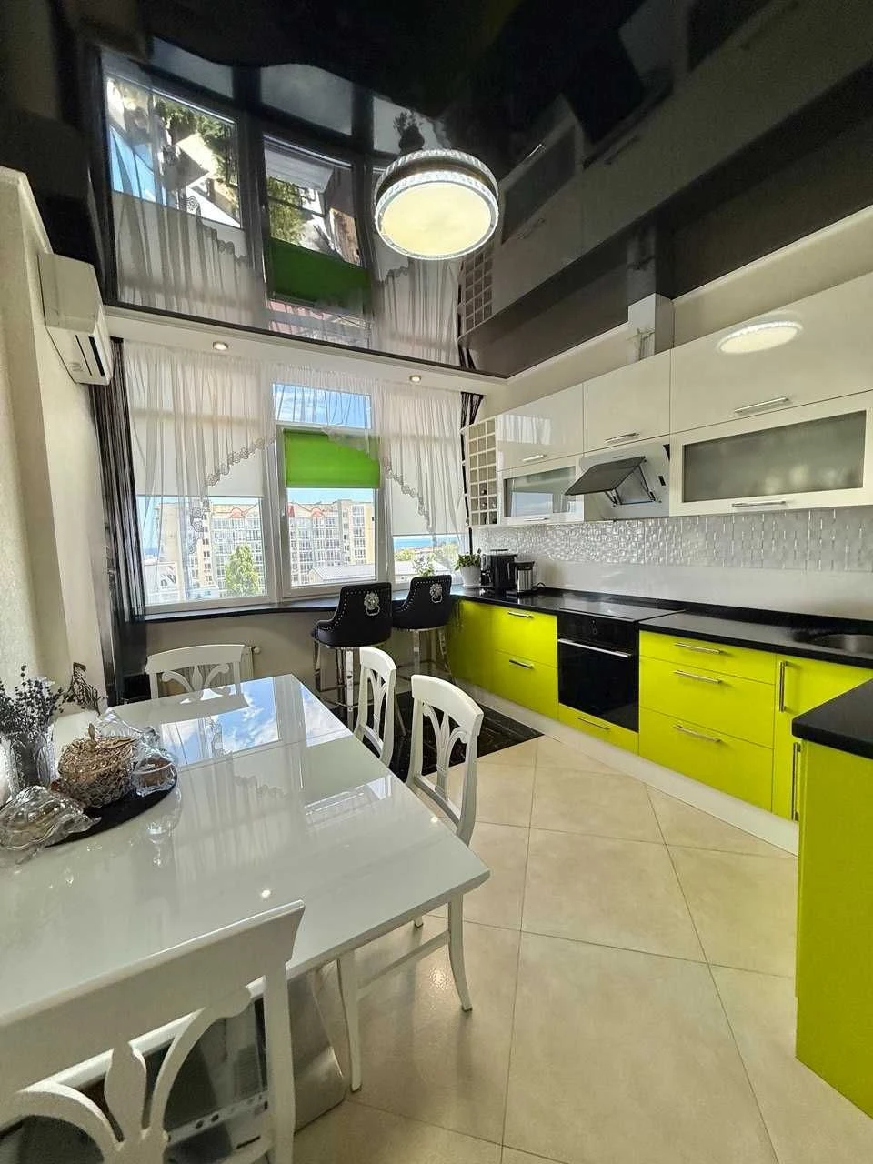 Без комиссии! 2-комнатная квартира - 31 Перлина, 67 кв.м, 10 этаж, В. Фонтан