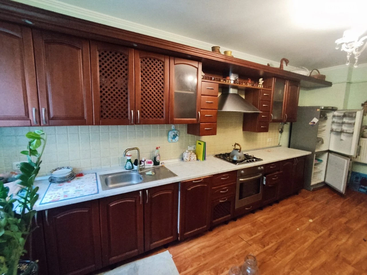Long-Term Rental: Apartment in Primorsky District