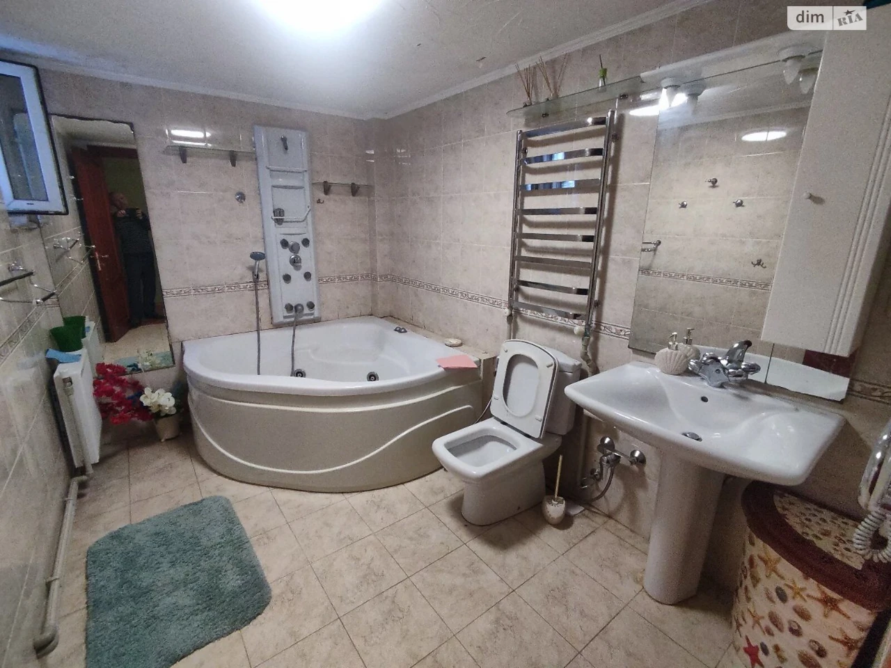 Long-Term Rental: Apartment in Primorsky District