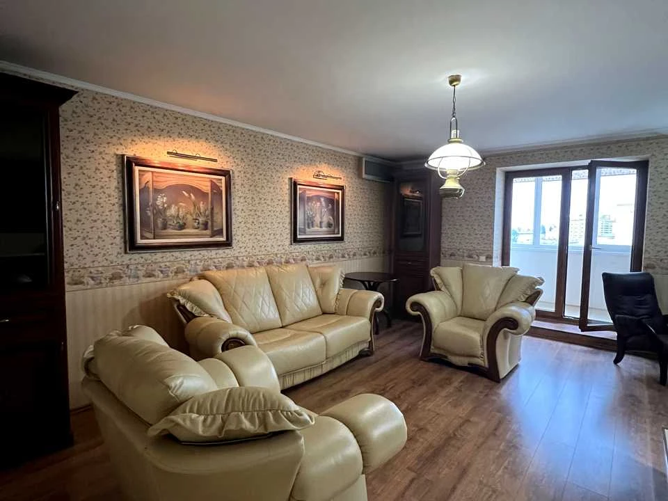 Apartment. Kharkiv, Klochkovskaya Street