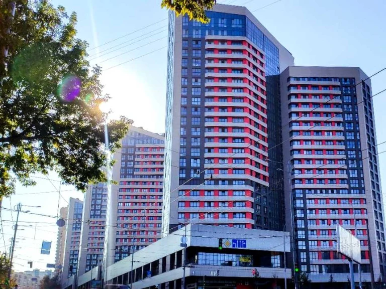 Apartment. Metropolitan Vasyl Lipkivsky Street, Kyiv