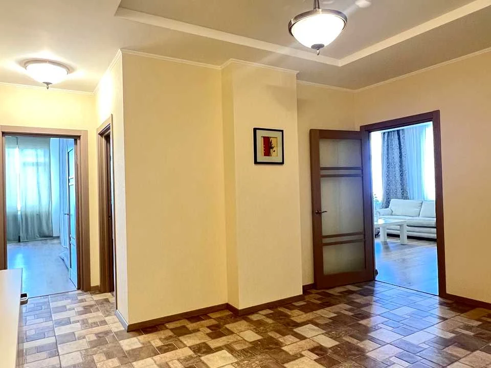 Квартира. Киев, бульвар Леси Украинки