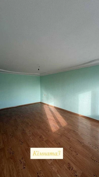 Продаж 3-кімнатної квартири в центрі Черкас, район Казбет