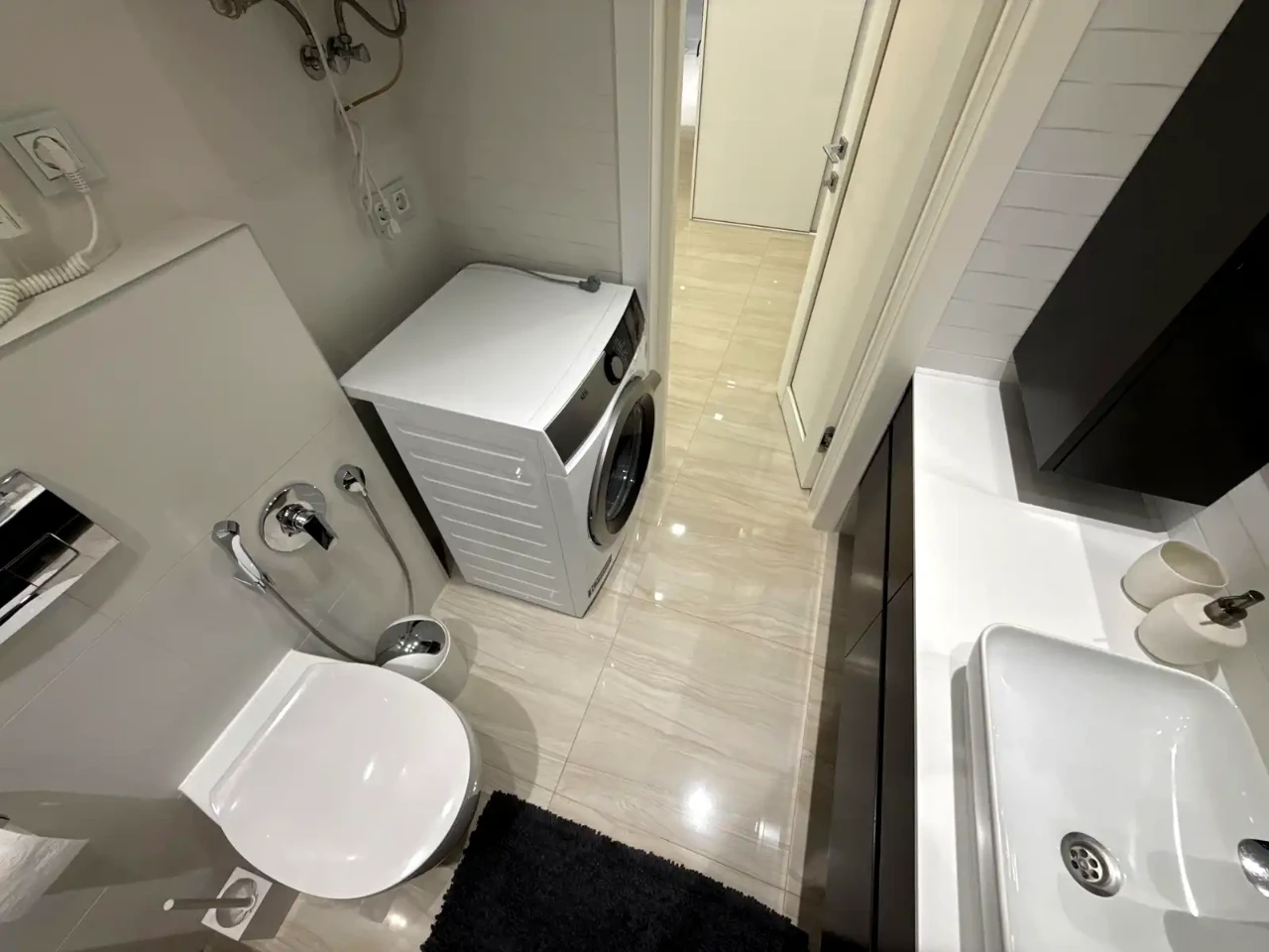 Оренда квартири 2-кімн. 62 м² 11/25 пов.