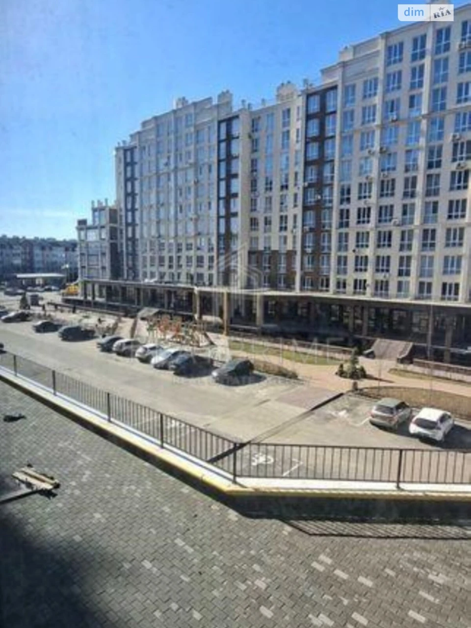 Продаж Квартира Поділ