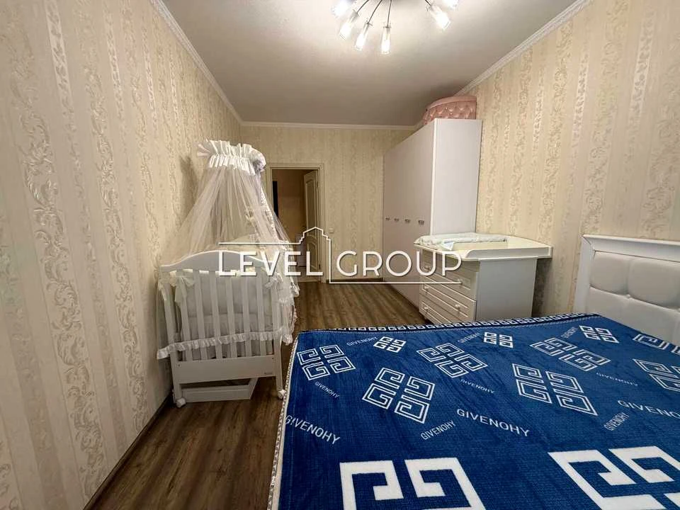 Apartment. Kyiv, Regenerator Street.