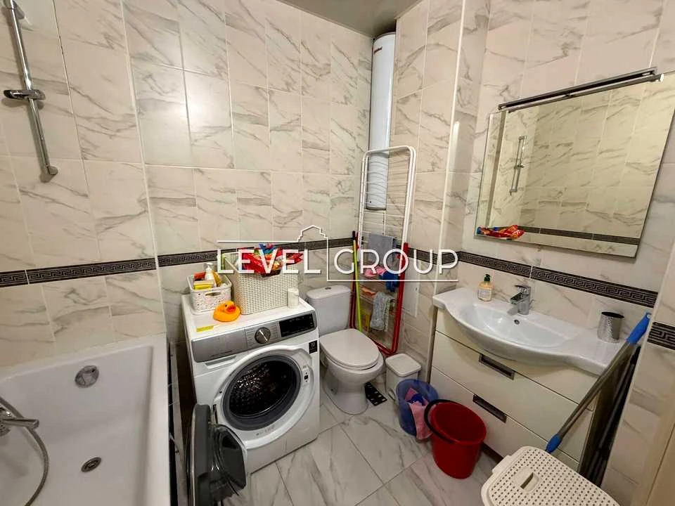 Apartment. Kyiv, Regenerator Street.