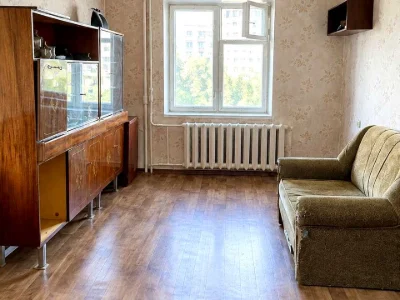 Квартира. Київ, Мілютенка вул.