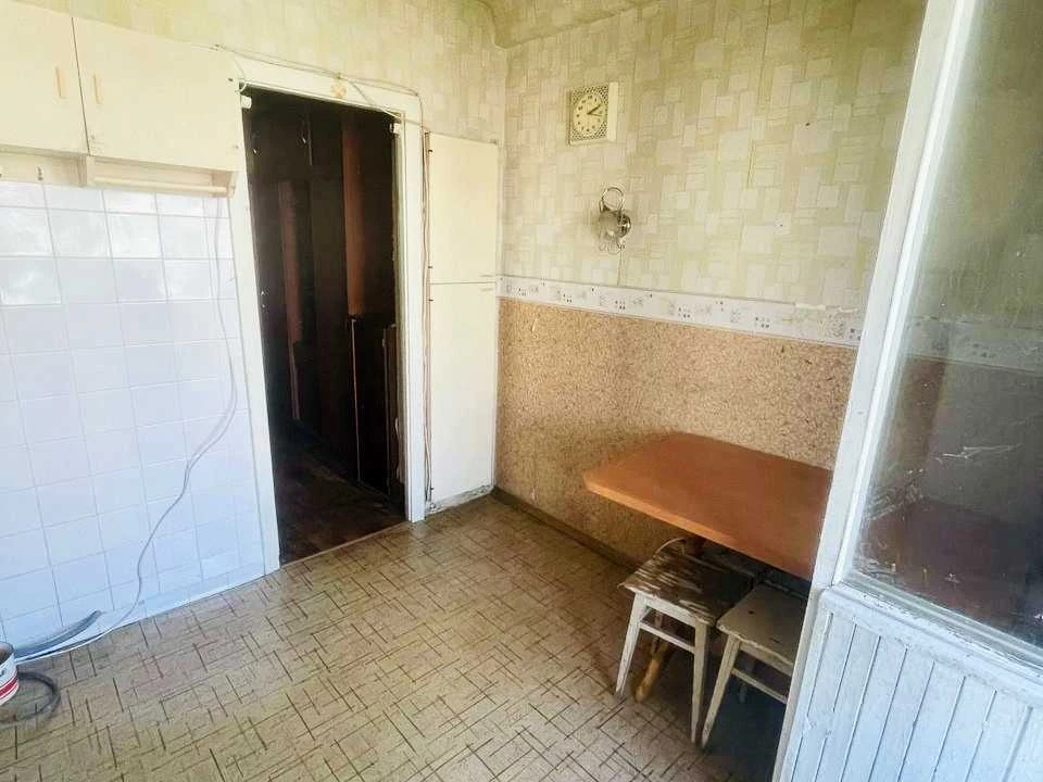 Квартира. Київ, Мілютенка вул.