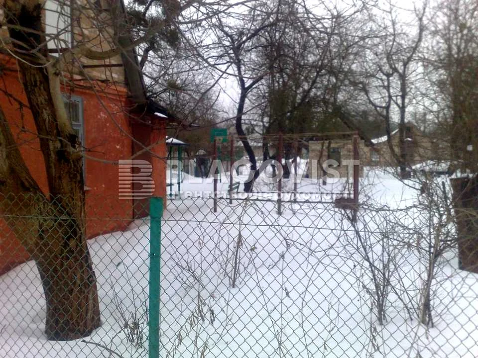 Ділянка. Київ, Синьоозерна вул.