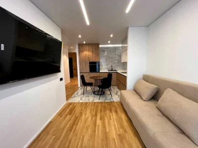 Apartment. Ivano-Frankivsk, Vovnynetska st.