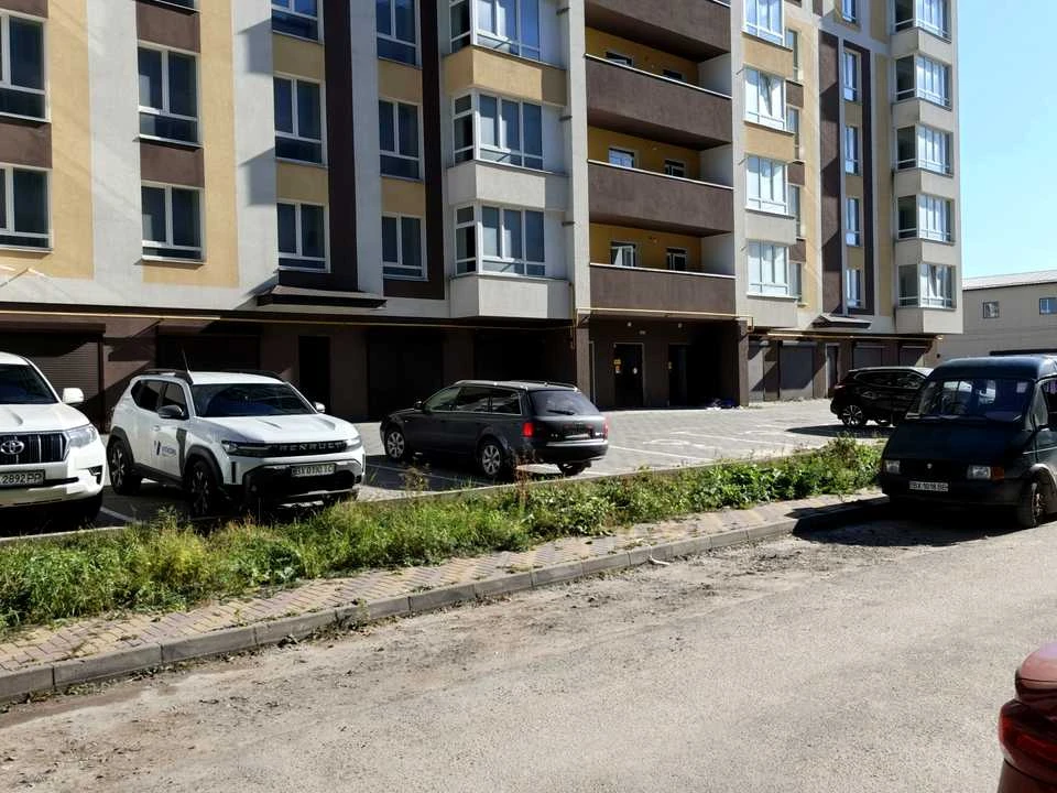 Apartment. Hmelnitsky, Hero of Ukraine Dmitry Krumar Street