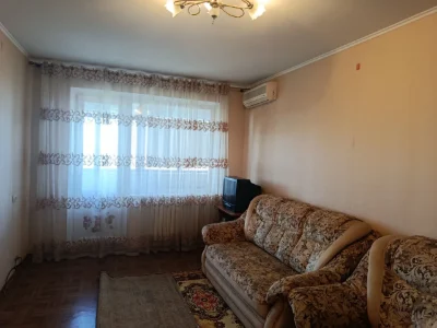Продаю 2-кімнатну квартиру в районі ЮТЗ