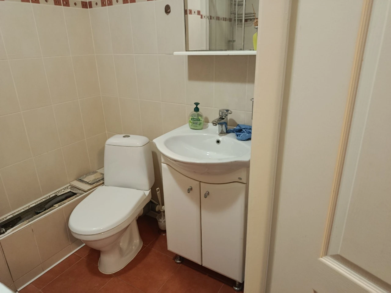 Продаю 2-кімнатну квартиру в районі ЮТЗ