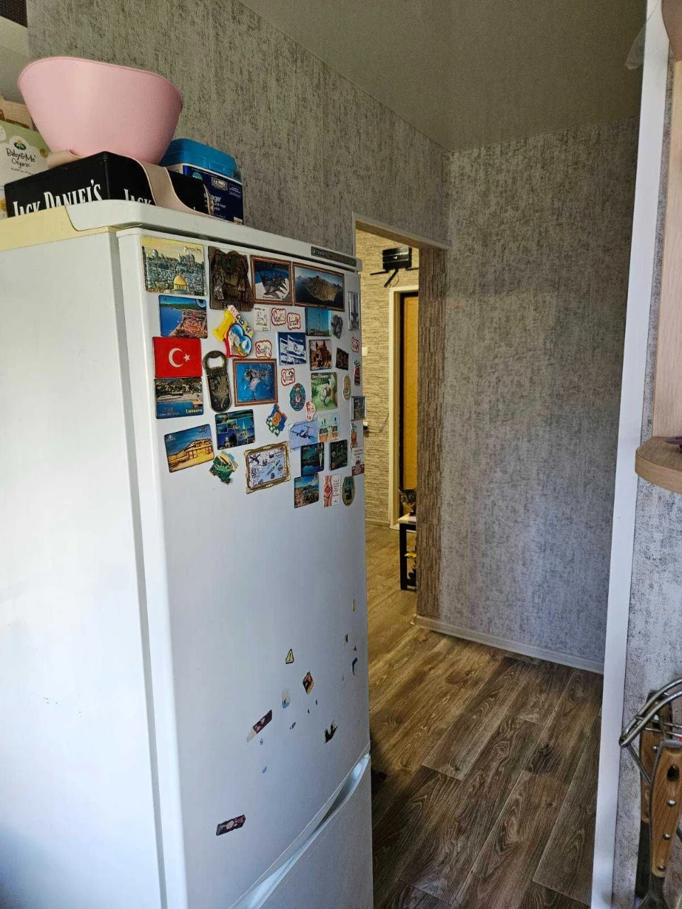 Продається квартира 2 кімнат біля метро Спортивна