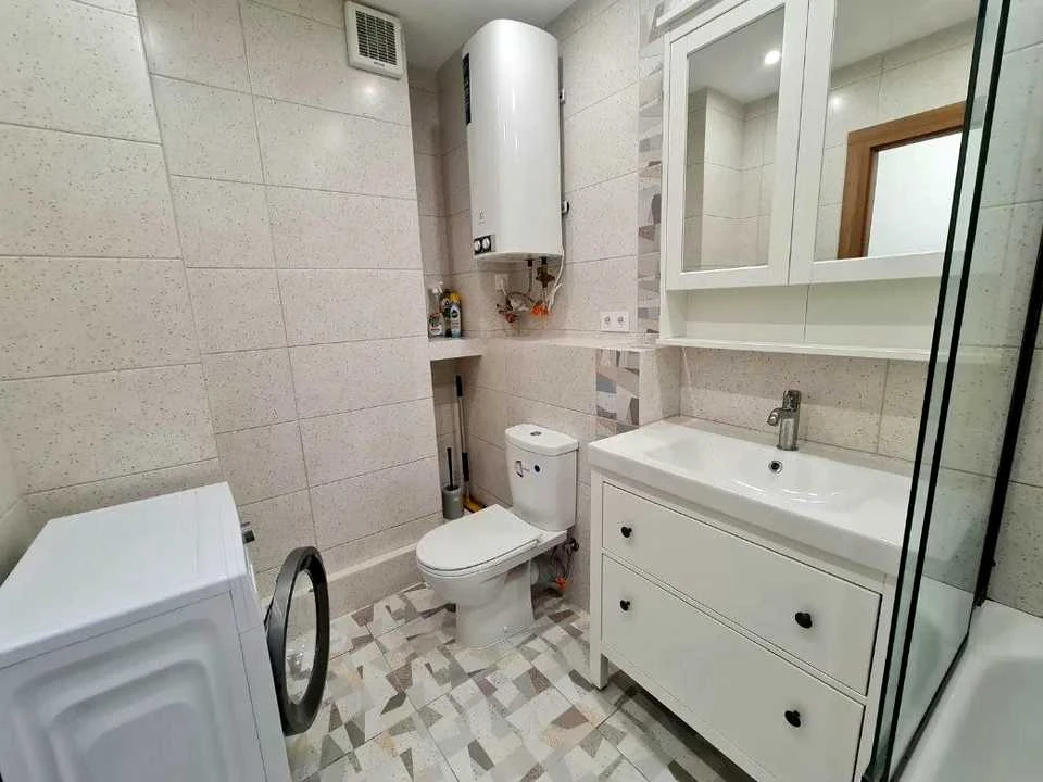 Apartment. Reвуцького Street, Kyiv