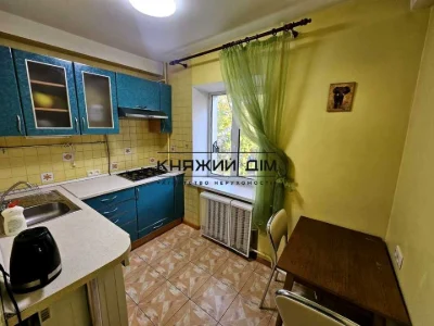 Apartment. Vasylkivska Street, Kyiv